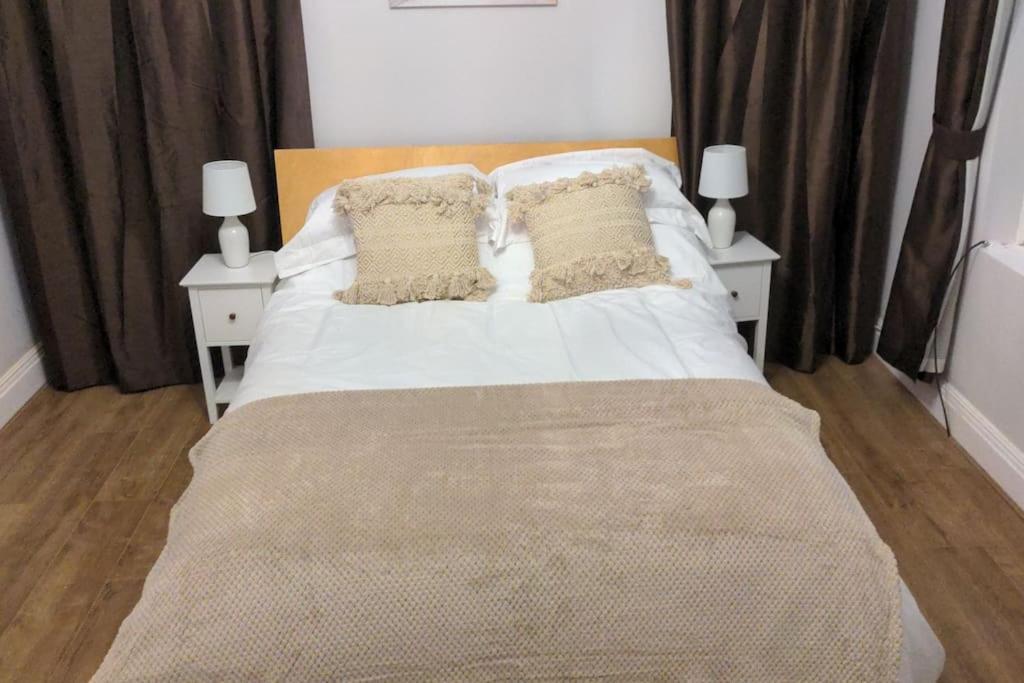 Apartemen 4 Bedroom Near Racecourse *